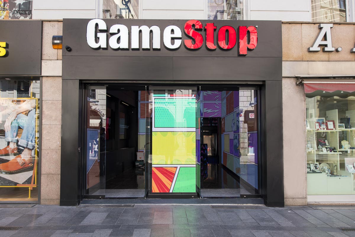 Loja De Jogos De Gamestop Em Bologna. Itália Imagem de Stock